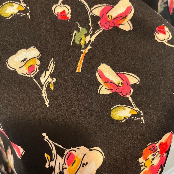 Halogen spaghetti strap floral pattern tank. - Picture 4 of 4